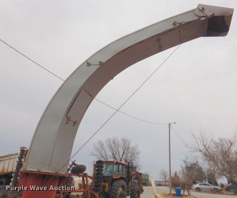 image for item DN1364 Gehl 1075  forage harvester