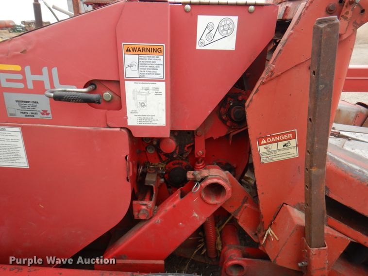 image for item DN1364 Gehl 1075  forage harvester