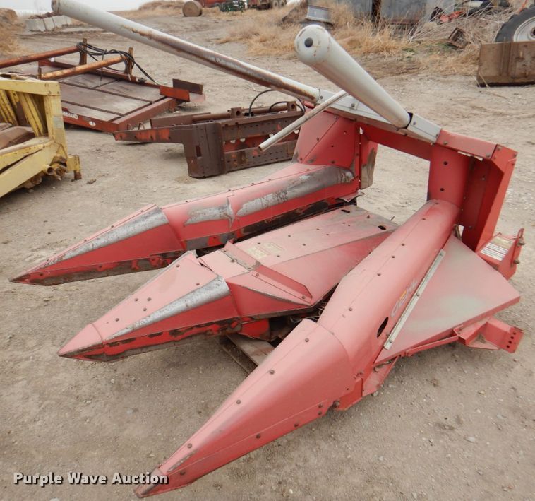 image for item DN1364 Gehl 1075  forage harvester