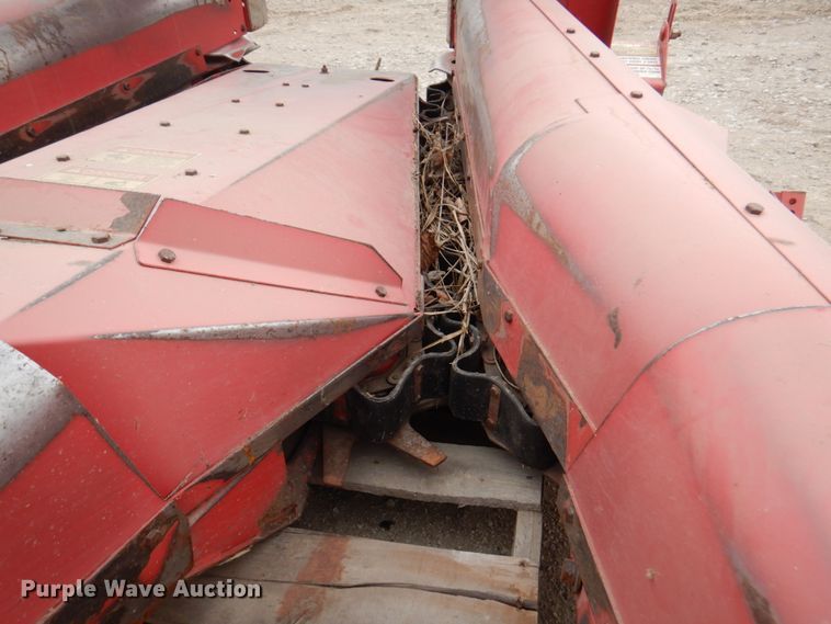 image for item DN1364 Gehl 1075  forage harvester