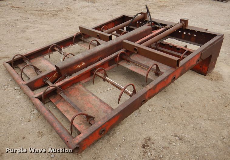 image for item DN1365 Farm Hand  bale accumulator grapple