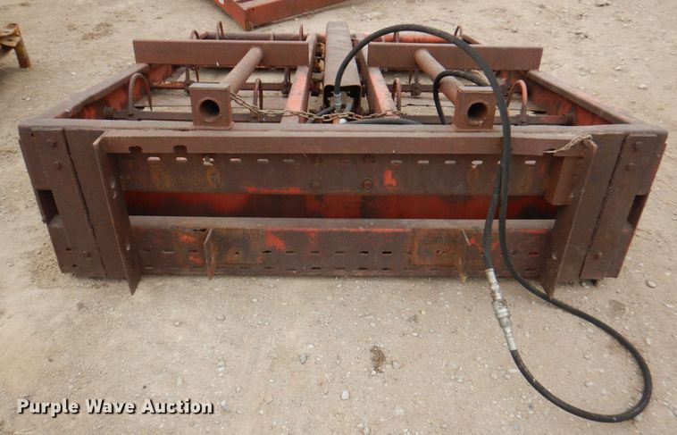 image for item DN1365 Farm Hand  bale accumulator grapple