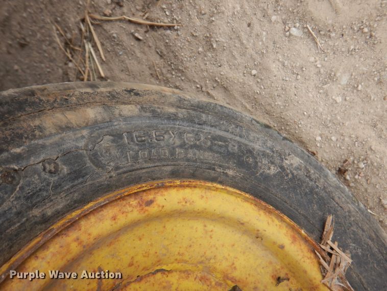 image for item DN1365 Farm Hand  bale accumulator grapple