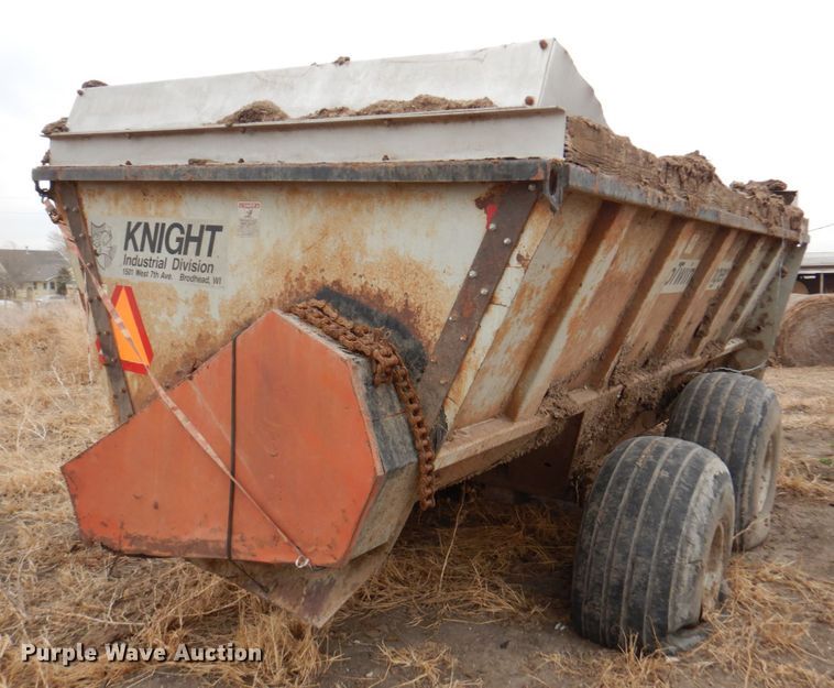 image for item DN1367 Knight 8030 Slinger  manure spreader