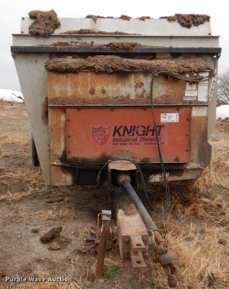 image for item DN1367 Knight 8030 Slinger  manure spreader