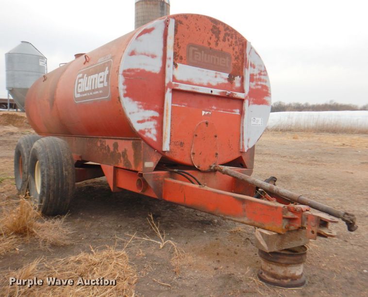 image for item DN1368 Calumet 3250SPR  liquid manure spreader