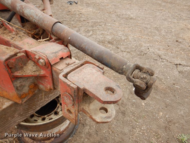 image for item DN1368 Calumet 3250SPR  liquid manure spreader
