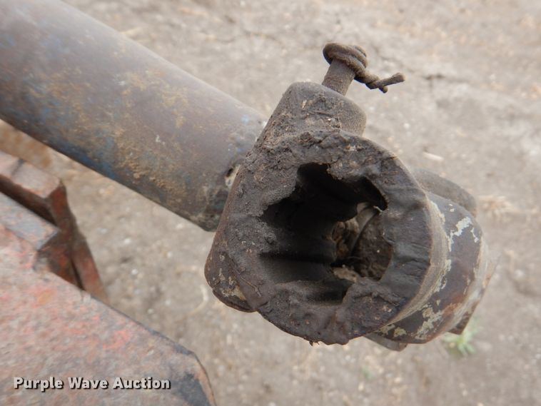 image for item DN1368 Calumet 3250SPR  liquid manure spreader