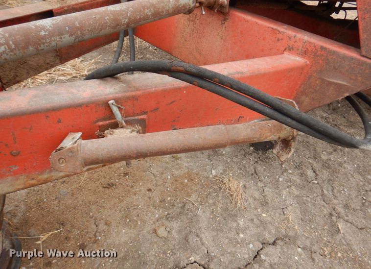 image for item DN1368 Calumet 3250SPR  liquid manure spreader