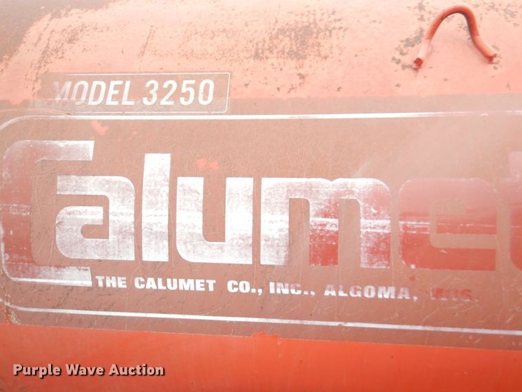 image for item DN1368 Calumet 3250SPR  liquid manure spreader