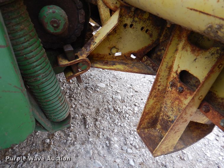 image for item DN1369 John Deere 3960  forage harvester