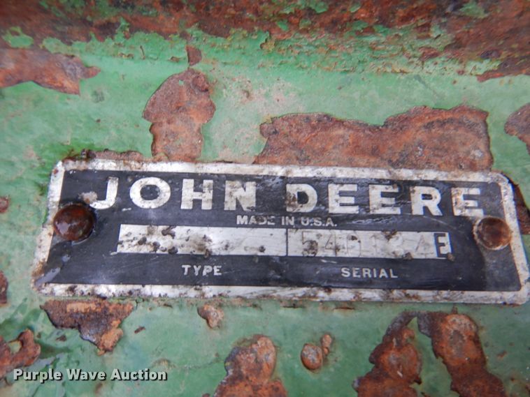 image for item DN1369 John Deere 3960  forage harvester