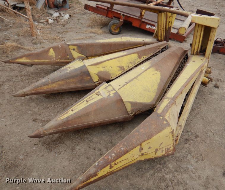 image for item DN1369 John Deere 3960  forage harvester