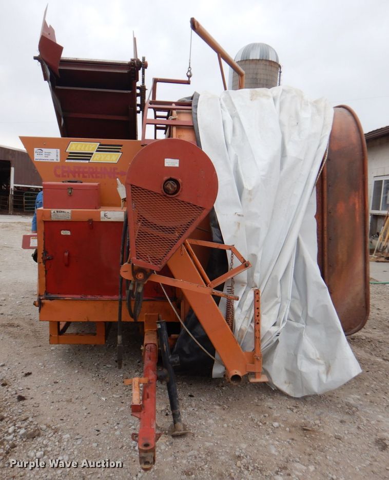 image for item DN1371 Kelly-Ryan 2W 04  silage bagger