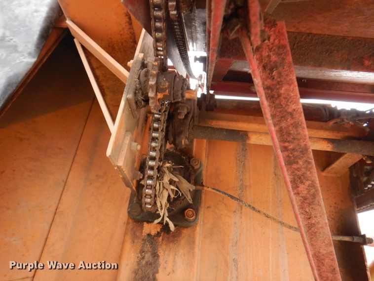 image for item DN1371 Kelly-Ryan 2W 04  silage bagger