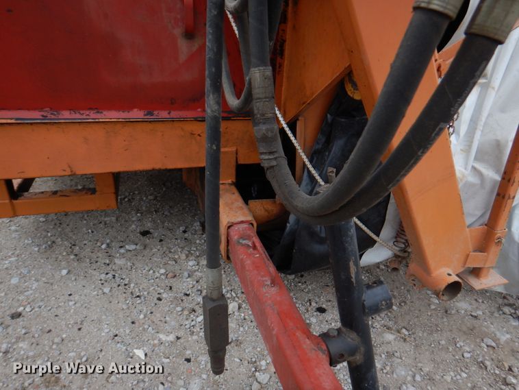 image for item DN1371 Kelly-Ryan 2W 04  silage bagger