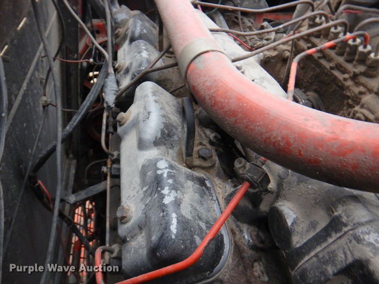 image for item DN1372 1981 Massey Ferguson 860  RWA combine