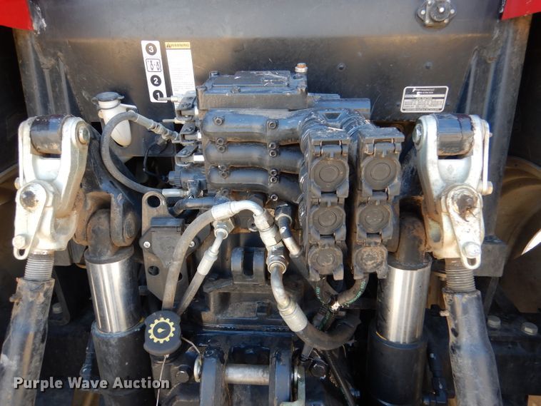 image for item DN5469 2011 Case IH Maxxum 110  MFWD tractor