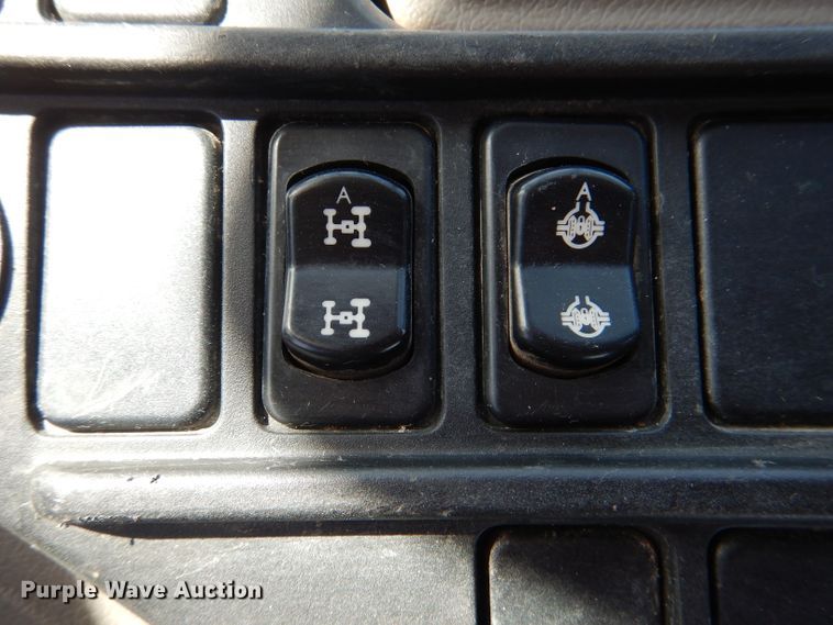 image for item DN5469 2011 Case IH Maxxum 110  MFWD tractor