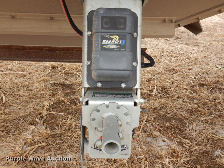 image for item DN7258 2013 Dakota 2200 AHT  grain trailer