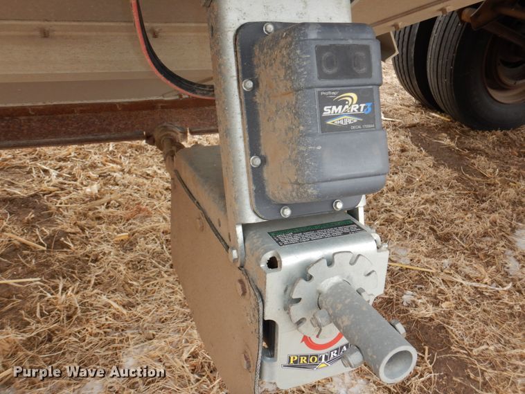 image for item DN7258 2013 Dakota 2200 AHT  grain trailer