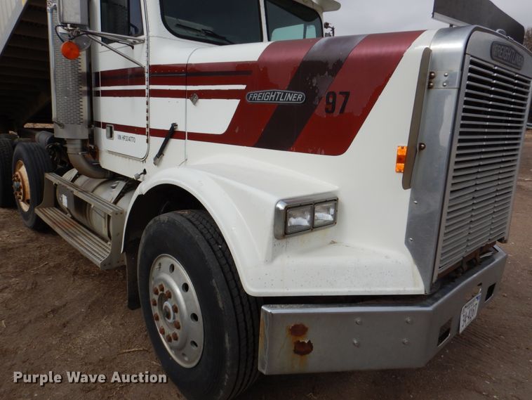 image for item DN7259 1987 Freightliner FLC  grain truck