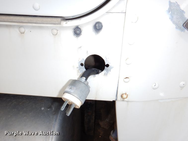 image for item DN7259 1987 Freightliner FLC  grain truck