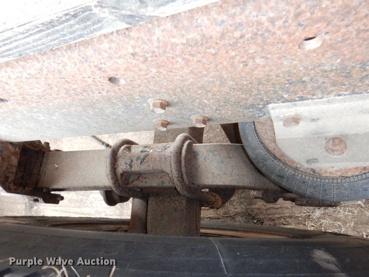 image for item DN7259 1987 Freightliner FLC  grain truck