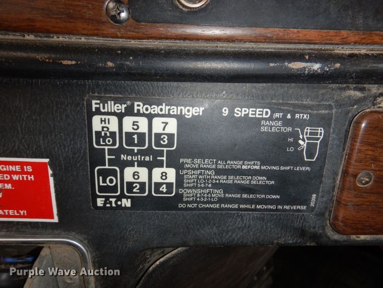 image for item DN7259 1987 Freightliner FLC  grain truck