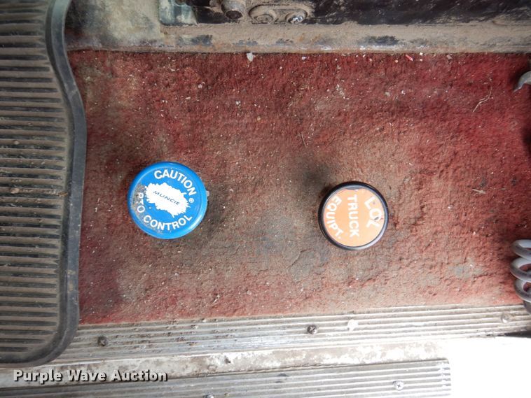 image for item DN7259 1987 Freightliner FLC  grain truck