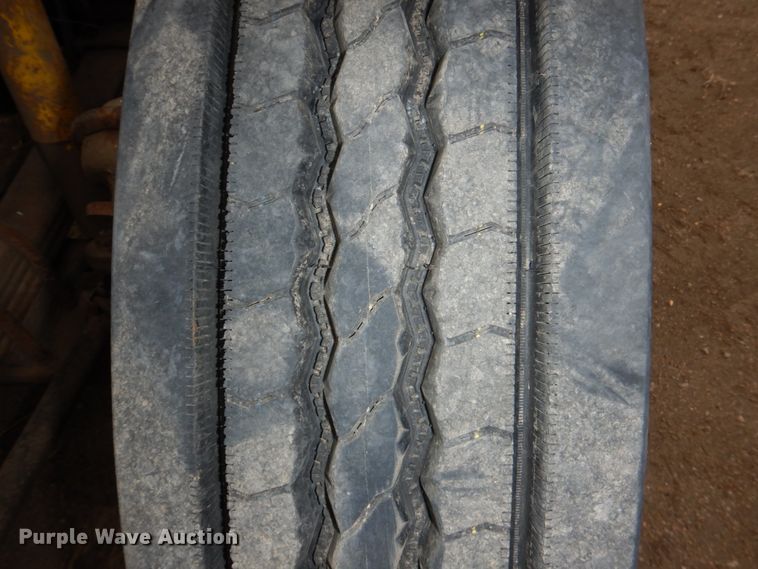 image for item DN7259 1987 Freightliner FLC  grain truck