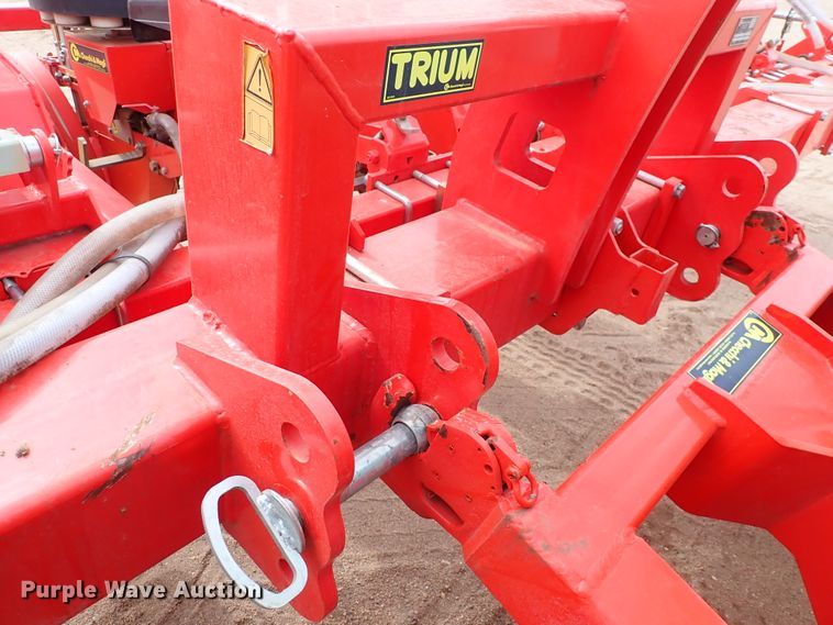 image for item DS7040 2019 Checchi & Magli Trium 45 TS  transplanter