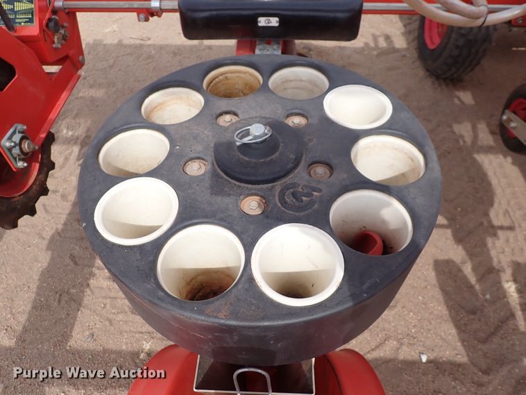 image for item DS7040 2019 Checchi & Magli Trium 45 TS  transplanter