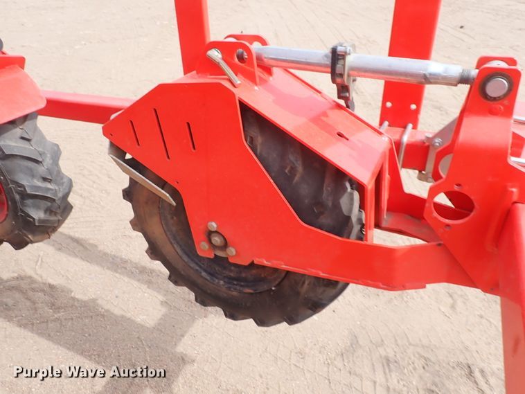 image for item DS7040 2019 Checchi & Magli Trium 45 TS  transplanter