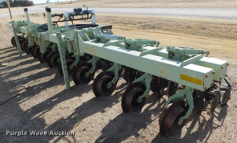 image for item GP9552 Orthman 642-097  strip-till