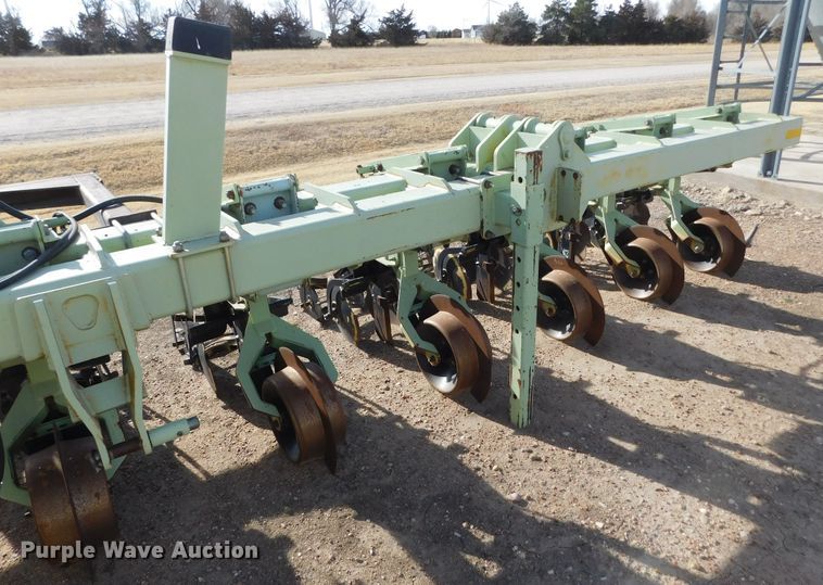 image for item GP9552 Orthman 642-097  strip-till