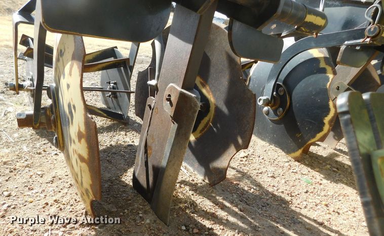 image for item GP9552 Orthman 642-097  strip-till