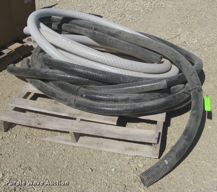 Air seeder hose in Abilene, KS Item GV9280 sold Purple Wave
