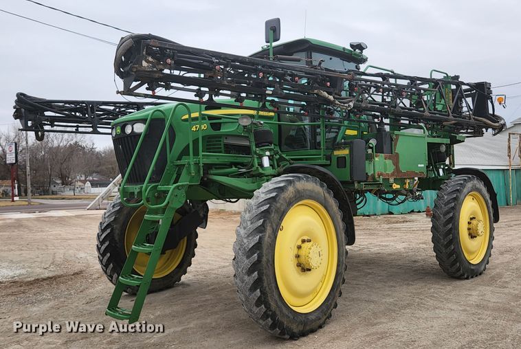 image for item HK9304 2013 John Deere 4730  sprayer