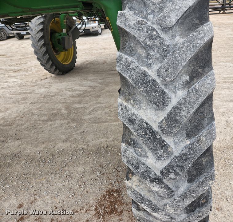 image for item HK9304 2013 John Deere 4730  sprayer