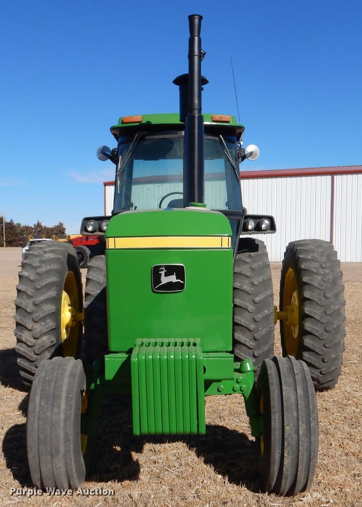 image for item IE9739 1978 John Deere 4840  tractor