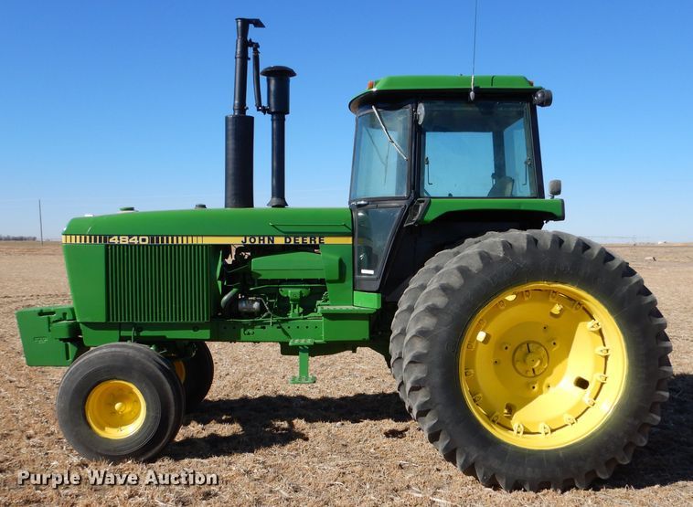 image for item IE9739 1978 John Deere 4840  tractor
