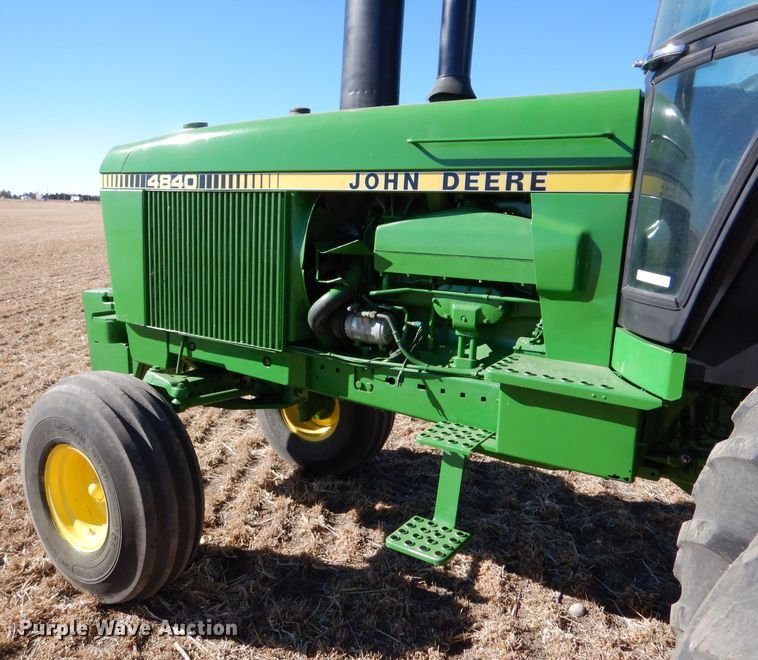 image for item IE9739 1978 John Deere 4840  tractor