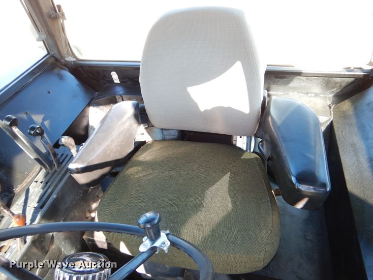 image for item IE9739 1978 John Deere 4840  tractor