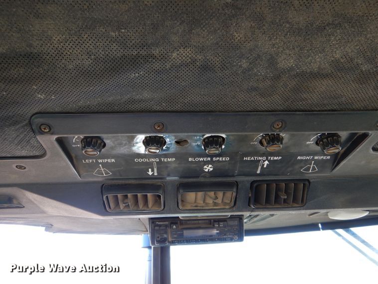 image for item IE9739 1978 John Deere 4840  tractor