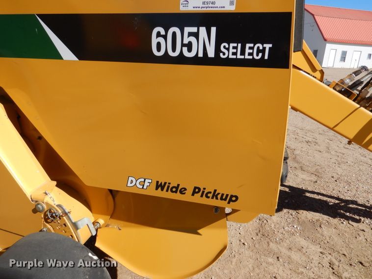 image for item IE9740 Vermeer 605N  round baler