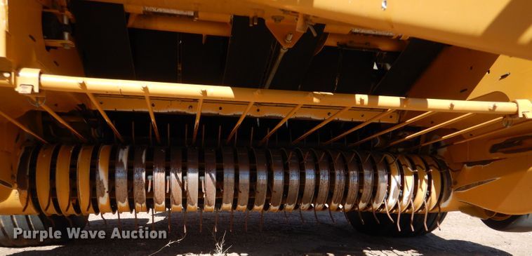 image for item IE9740 Vermeer 605N  round baler