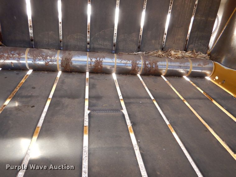 image for item IE9740 Vermeer 605N  round baler