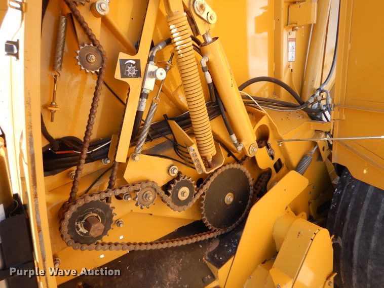 image for item IE9740 Vermeer 605N  round baler