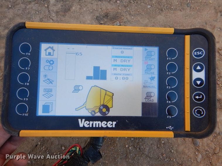 image for item IE9740 Vermeer 605N  round baler